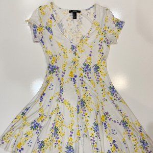 Beautiful Floral Dress!